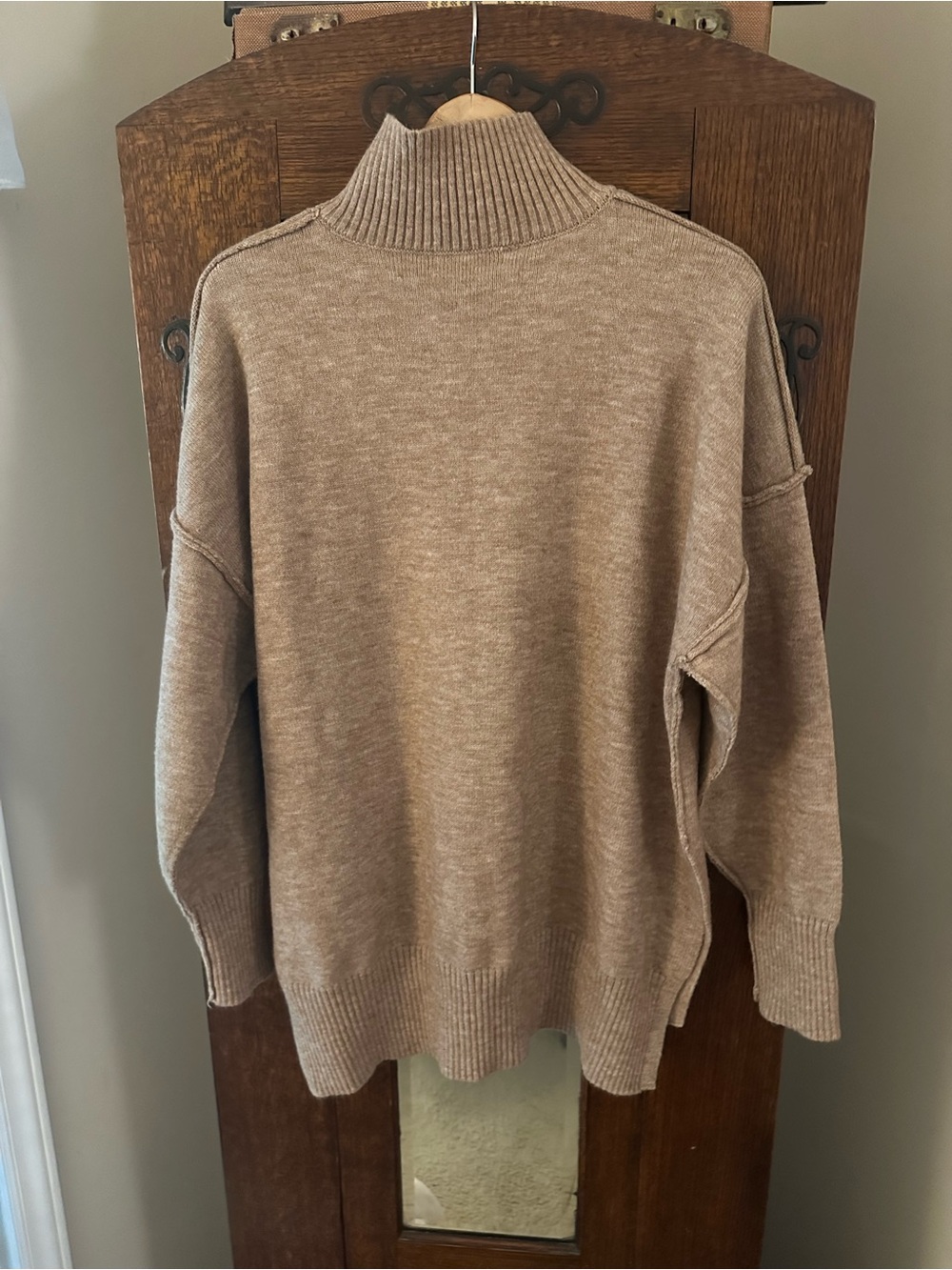 Commense Oversized Camel Turtleneck Sweater - Soft Knit Pullover Size S - Picture 8 of 10